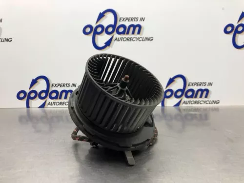Kachel Ventilatiemotor-8227979 (21266852)