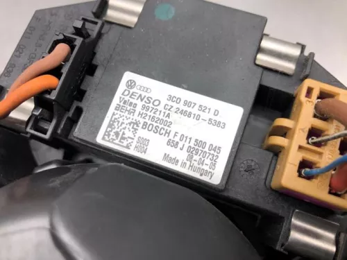 Kachel Ventilatiemotor-8227979 (21266852)
