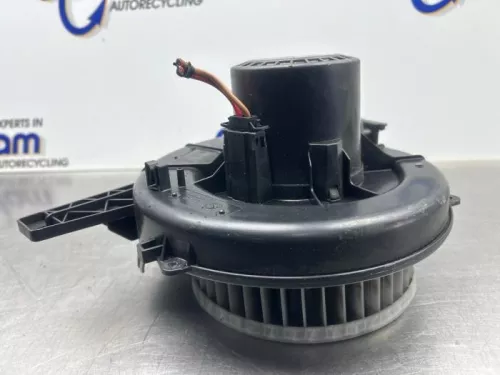 Kachel Ventilatiemotor-8284172 (22034408)