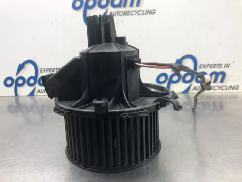 Kachel Ventilatiemotor-8125033 (20191138)