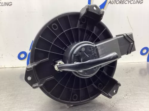Kachel Ventilatiemotor-8042921 (19927901)