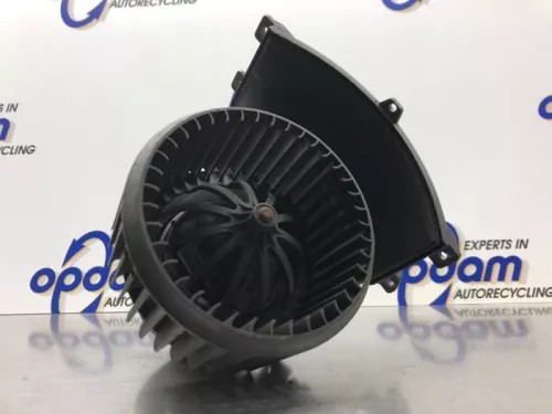 Kachel Ventilatiemotor-8254358 (21837949)