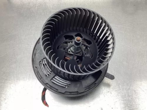 Kachel Ventilatiemotor-7940357 (19948469)