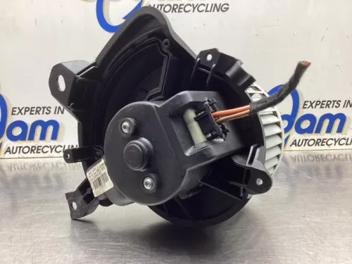 Kachel Ventilatiemotor-8133929 (19954688)
