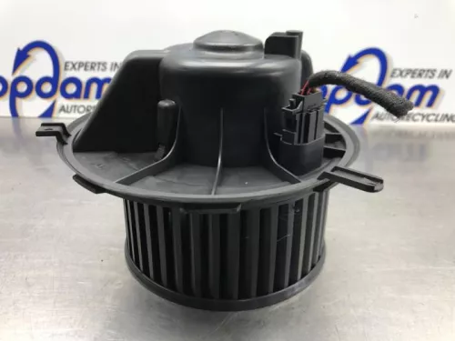 Kachel Ventilatiemotor-8221705 (21260273)