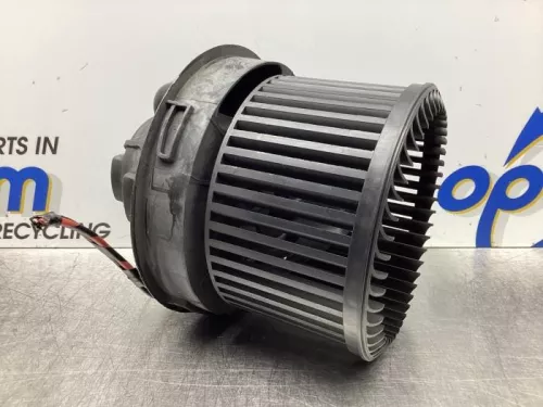 Kachel Ventilatiemotor-7922507 (18055526)