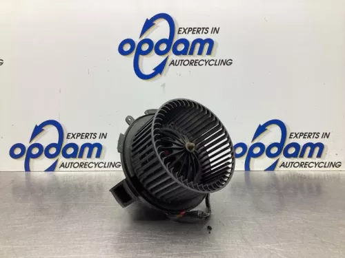 Kachel Ventilatiemotor-7611086 (18353634)