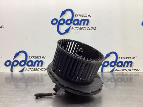 Kachel Ventilatiemotor-8106373