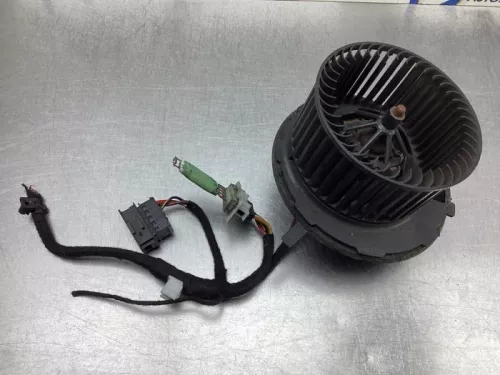 Kachel Ventilatiemotor-7984278 (18985205)
