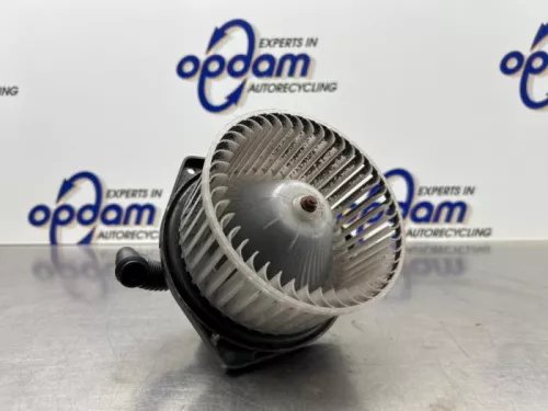 Kachel Ventilatiemotor-8288005