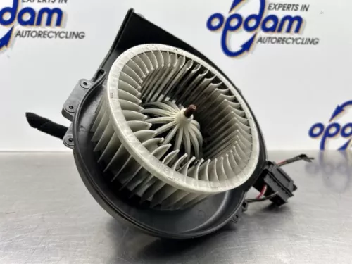 Kachel Ventilatiemotor-8292555 (22156343)