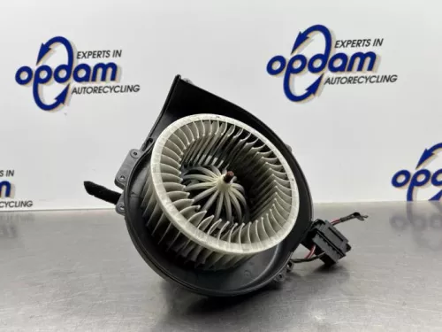 Kachel Ventilatiemotor-8292555