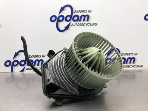 Kachel Ventilatiemotor-8254156 (21576901)