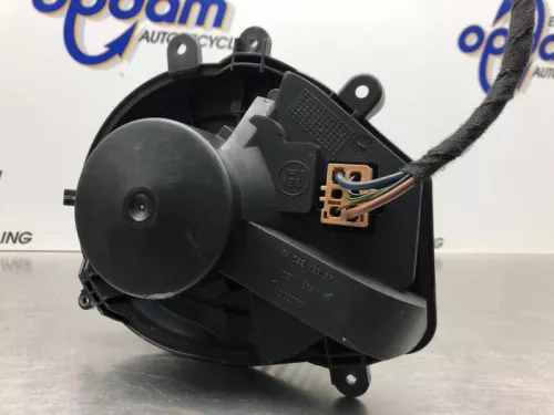 Kachel Ventilatiemotor-8254156 (21576901)
