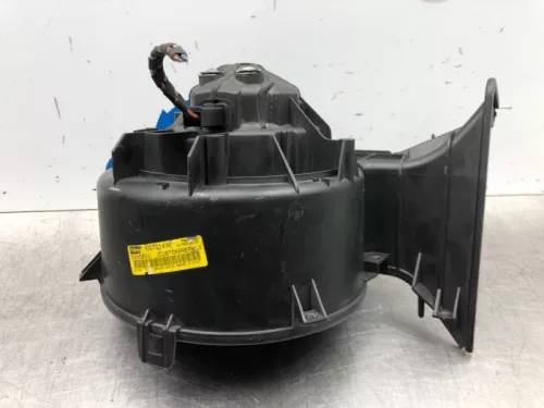Kachel Ventilatiemotor-7576594 (16670799)