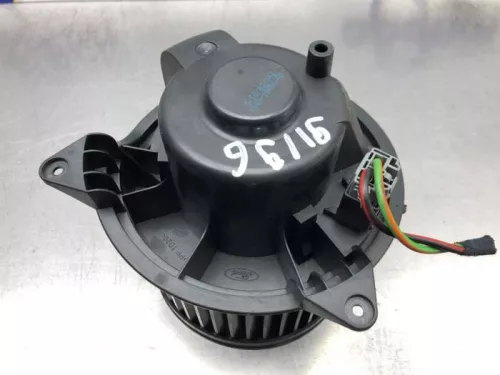 Kachel Ventilatiemotor-8199755 (20866504)