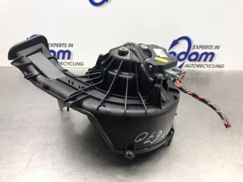 Kachel Ventilatiemotor-8227301 (21190829)