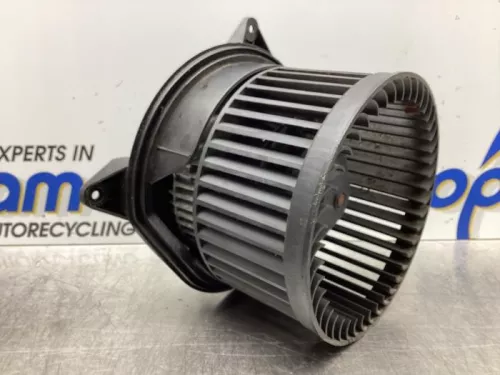 Kachel Ventilatiemotor-7926800 (17646357)