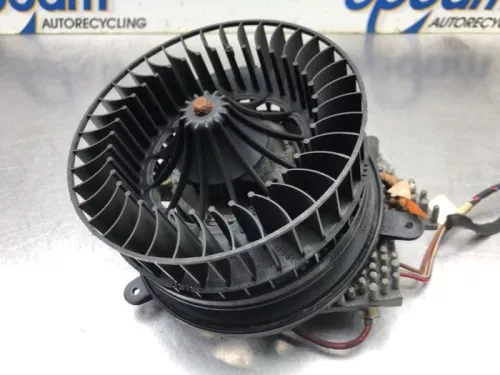 Kachel Ventilatiemotor-8135809 (20039350)