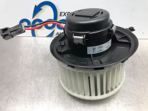 Kachel Ventilatiemotor-7617318 (16667896)