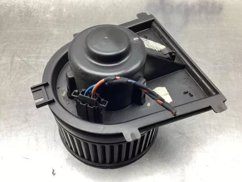 Kachel Ventilatiemotor-7913253 (17519772)