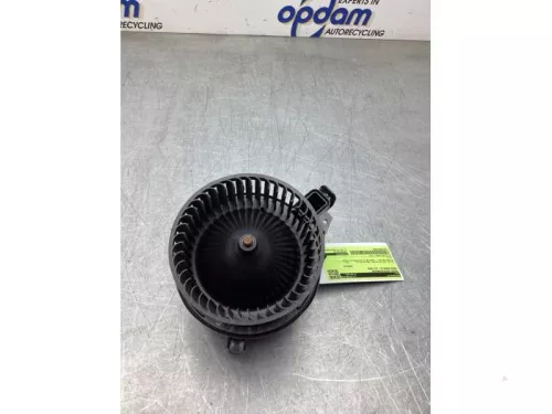 Kachel Ventilatiemotor-8241374 (22574716)