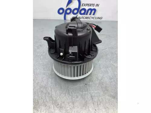 Kachel Ventilatiemotor-7868537 (17319077)
