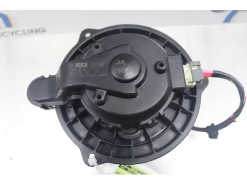 Kachel Ventilatiemotor-7711978 (14878289)