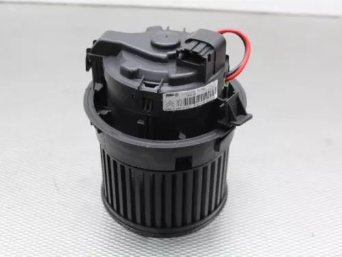 Kachel Ventilatiemotor-7728978 (11040945)