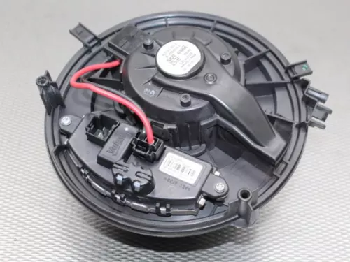 Kachel Ventilatiemotor-7846364 (10746780)