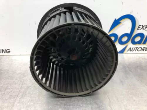 Kachel Ventilatiemotor-7544425 (16538982)