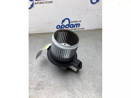 Kachel Ventilatiemotor-8299275