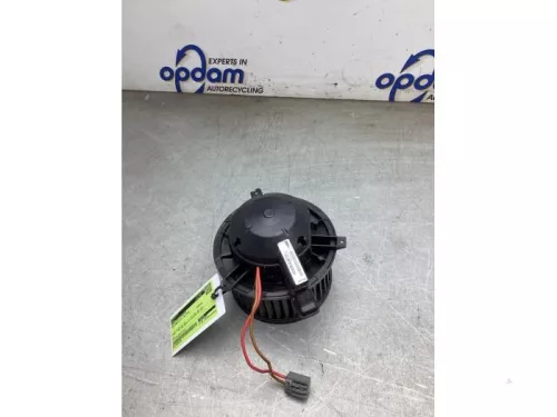 Kachel Ventilatiemotor-8247799