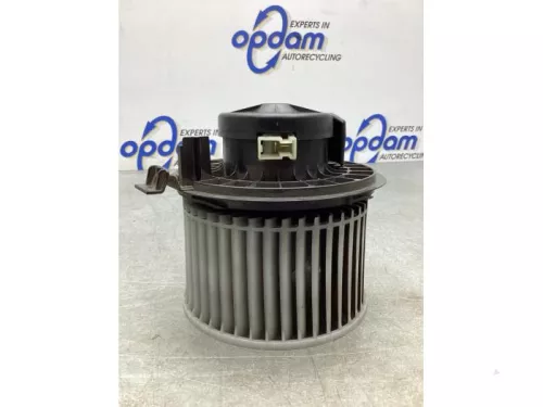 Kachel Ventilatiemotor-7613490 (17658023)