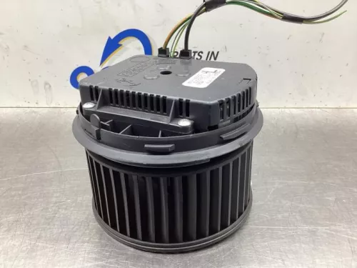 Kachel Ventilatiemotor-7577094 (16496699)