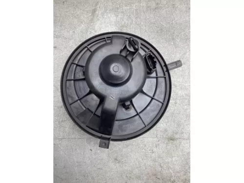 Kachel Ventilatiemotor-8251312 (22010459)