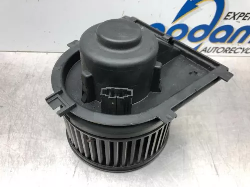 Kachel Ventilatiemotor-7587847