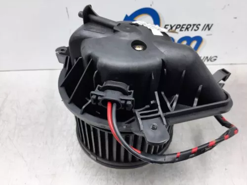 Kachel Ventilatiemotor-7876764 (15975951)